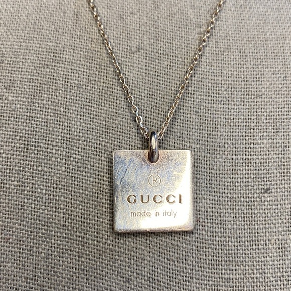 Gucci Square Logo Pendant Necklace in Sterling Silver (18in) - Picture 3 of 5